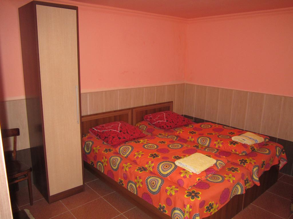 Guesthouse 97 In Batumi 바투미 객실 사진